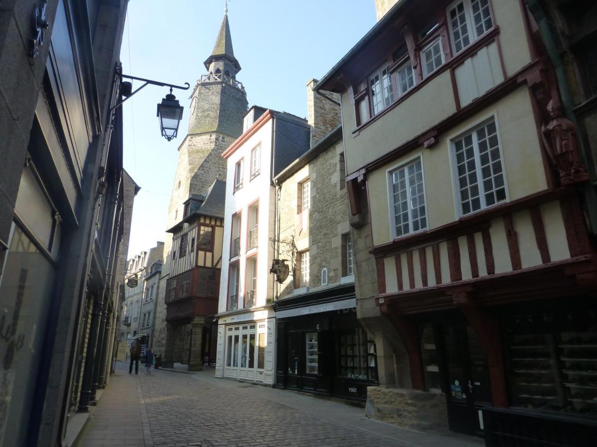 Appartement De La Tour De L'Horloge De Dinan Zewnętrze zdjęcie
